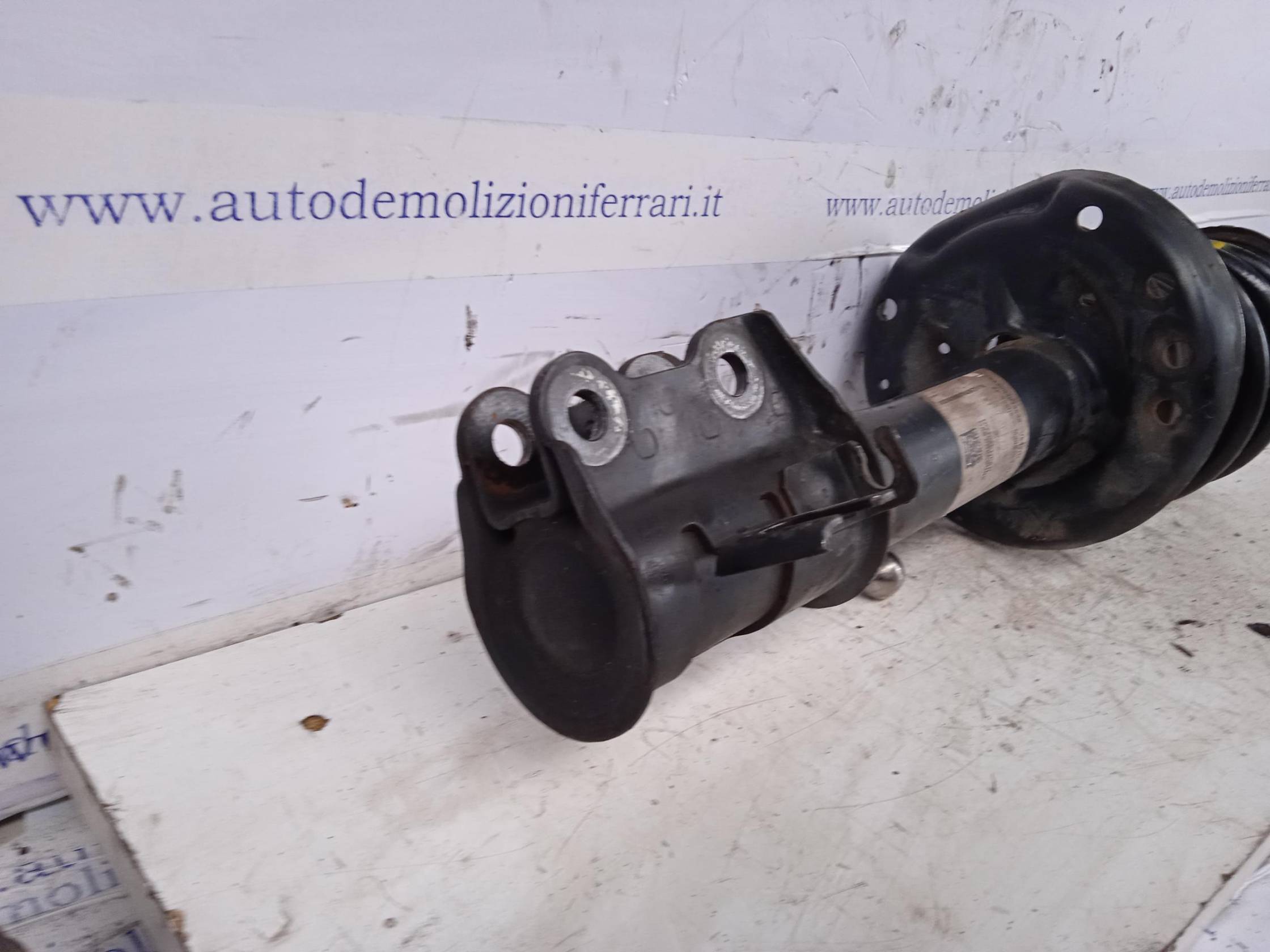 Ammortizzatore ant. dx.